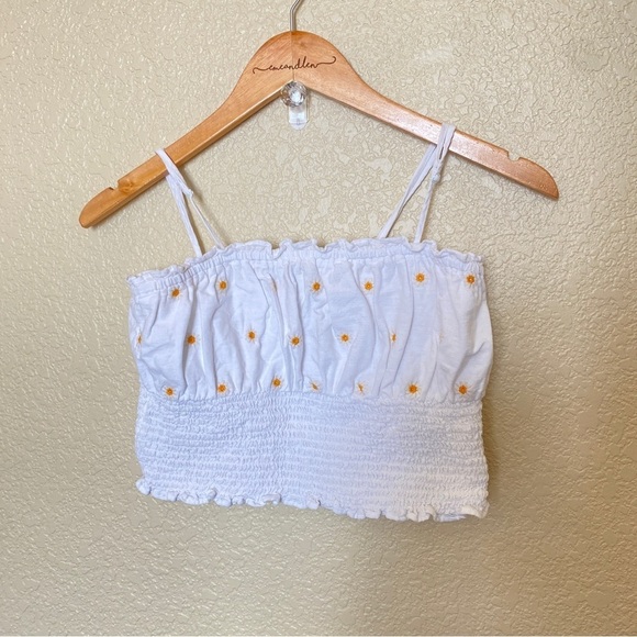 American Eagle crop top smocked small sunflower pattern flowers daisy white xs - Picture 1 of 3